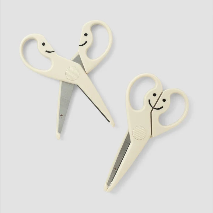 BREATA'S GENTLE SCISSORS — by Woset