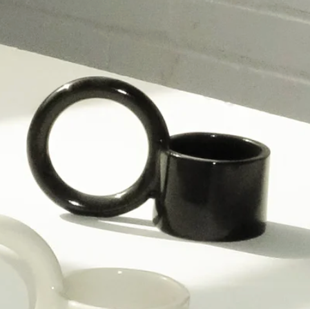 CIRCLE MUG BLACK (Multiple sizes) — by Pas Mon Style