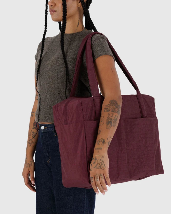 CLOUD BAG CARRY-ON (MAHOGANY) — by Baggu