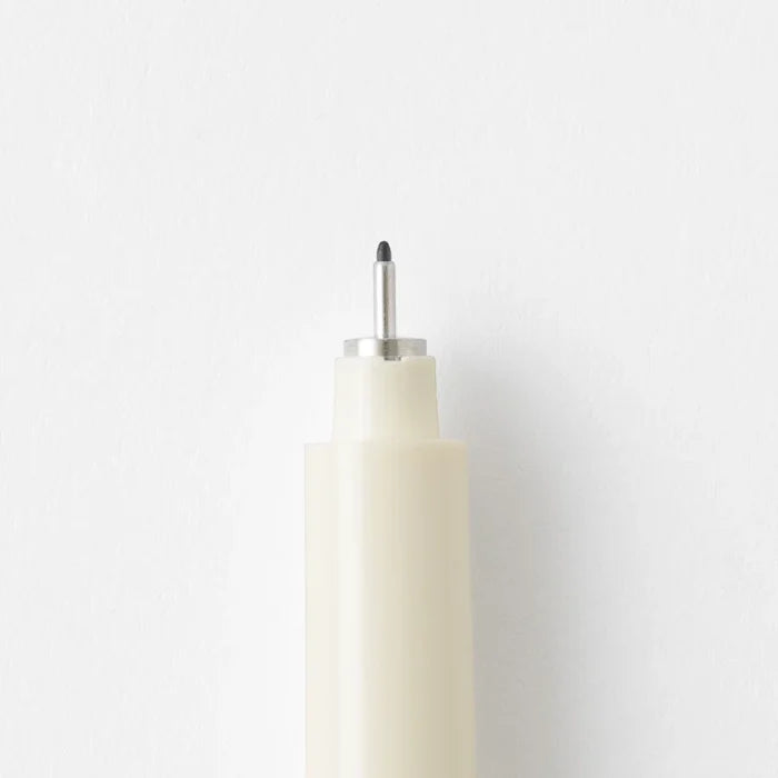 MD DRAWING PEN BLACK (Multiple sizes) — by Midori