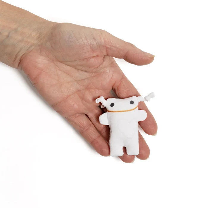 MINIATURE EMERGENCY TSÉ-TSÉ — By Raplapla