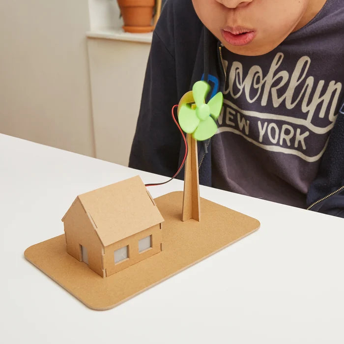 NEWTON’S LAB WIND ENERGY KIT — by Kikkerland