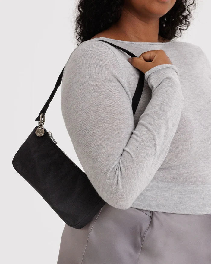 NYLON POCHETTE - Black — by Baggu