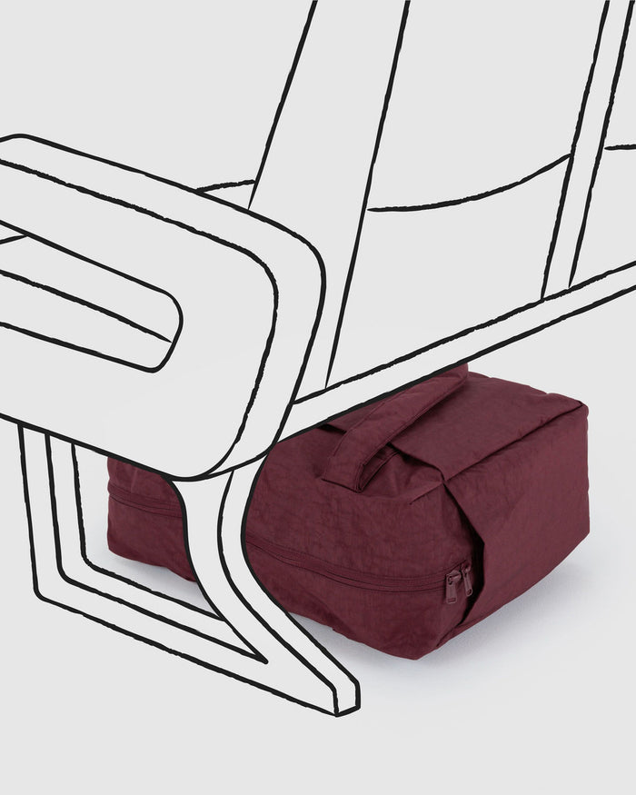 SMALL CLOUD BAG CARRY-ON (MAHOGANY) — by Baggu